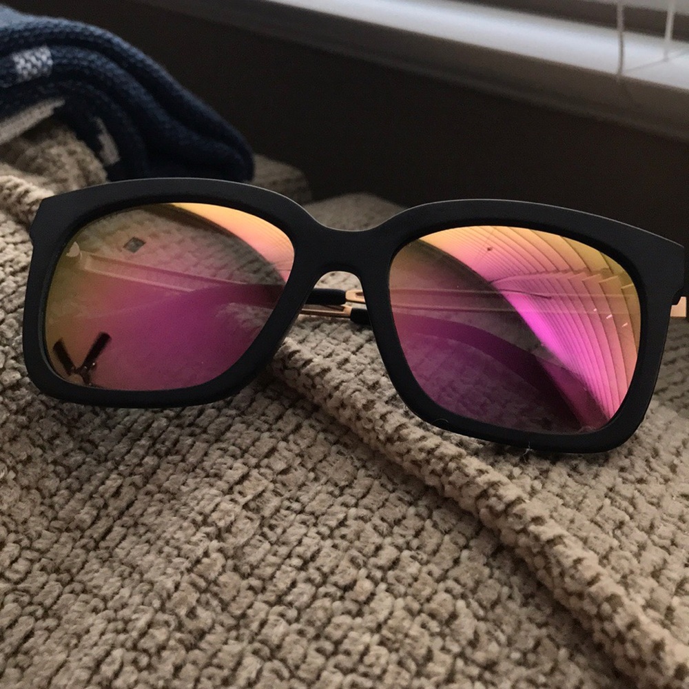 Diff Eyewear Bella.